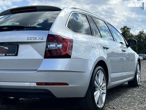 Skoda Octavia 2019 - фото 13