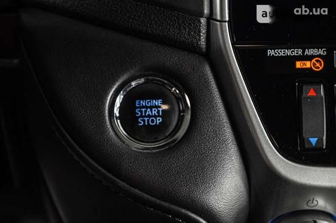 Toyota Land Cruiser 2017 - фото 20