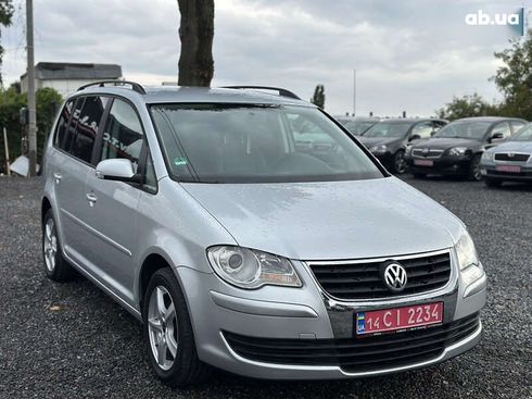 Volkswagen Touran 2007 - фото 8