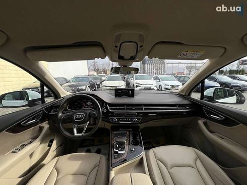 Audi Q7 2017 - фото 24