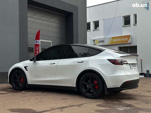 Tesla Model Y 2021 - фото 7