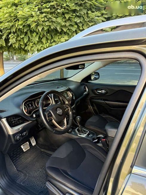 Jeep Cherokee 2015 - фото 13