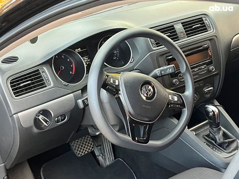 Volkswagen Jetta 2015 черный - фото 24