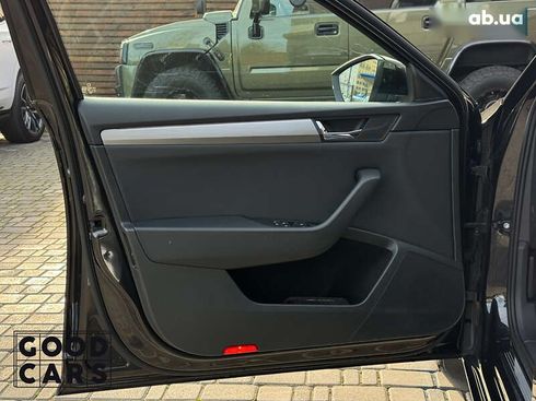 Skoda Superb 2018 - фото 7