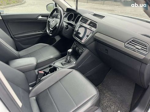 Volkswagen Tiguan 2018 - фото 17
