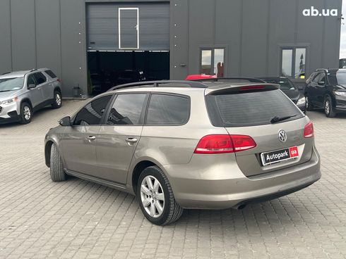 Volkswagen passat b7 2013 коричневый - фото 9
