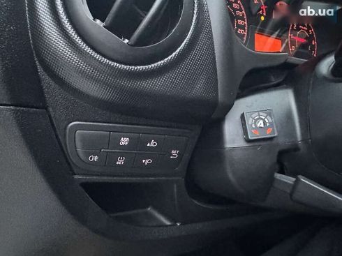 Fiat Fiorino 2018 - фото 29