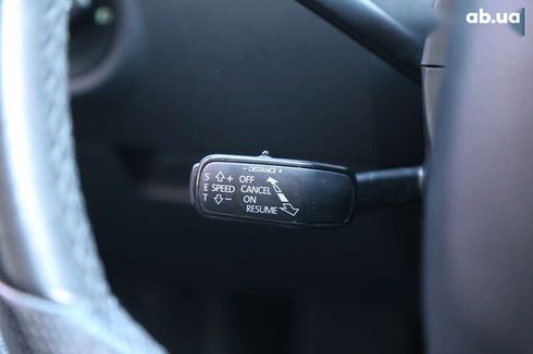 Skoda Octavia 2019 - фото 18