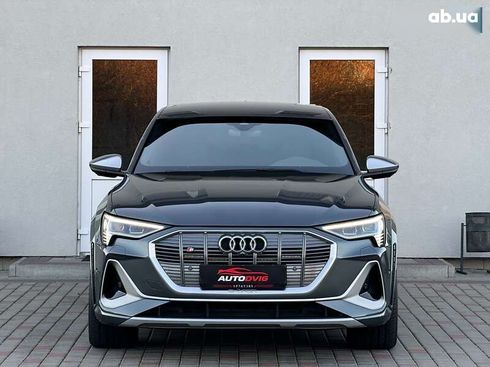 Audi e-tron S 2021 - фото 9