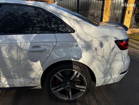 Audi A4 2016 белый - фото 12