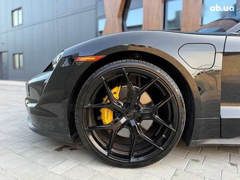 Porsche Taycan 2022 - фото 9