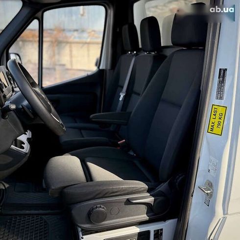 Mercedes-Benz Sprinter 2020 - фото 19