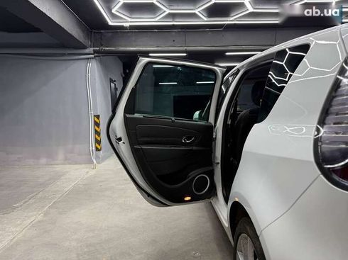 Renault Scenic 2012 - фото 15