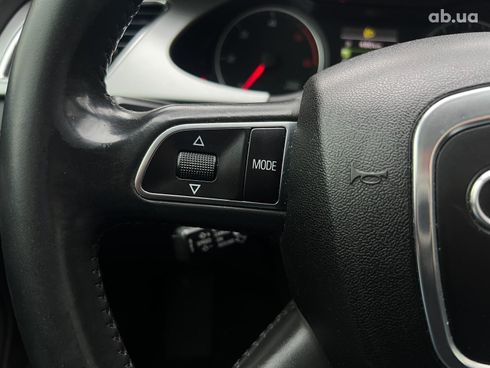 Audi A4 2011 красный - фото 24