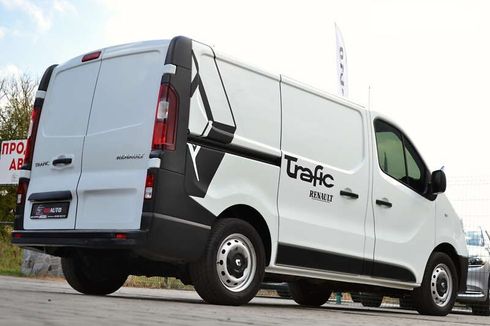 Renault Trafic 2020 - фото 13