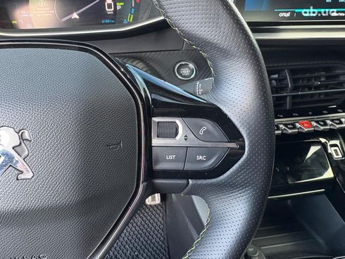 Peugeot e-2008 2021 черный - фото 21