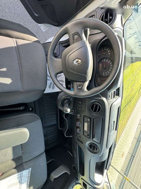 Renault Master 2017 - фото 30