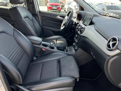 Mercedes-Benz B-Класс 2017 серый - фото 42
