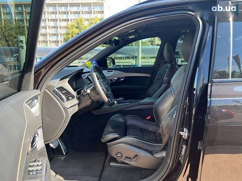 Volvo XC90 2020 - фото 18