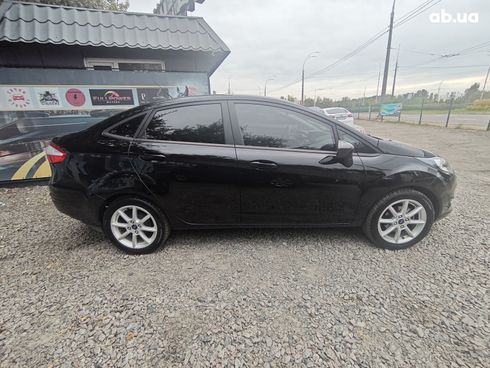 Ford Fiesta 2019 черный - фото 4