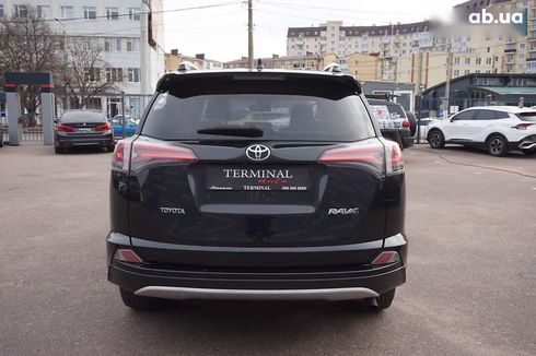 Toyota RAV4 2016 - фото 6