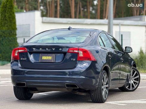 Volvo S60 2014 - фото 19