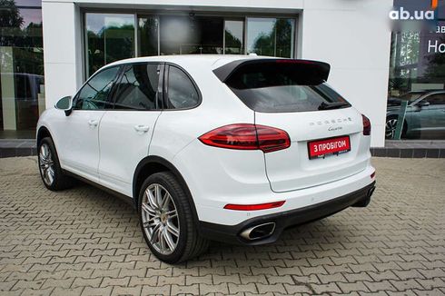 Porsche Cayenne 2017 - фото 7