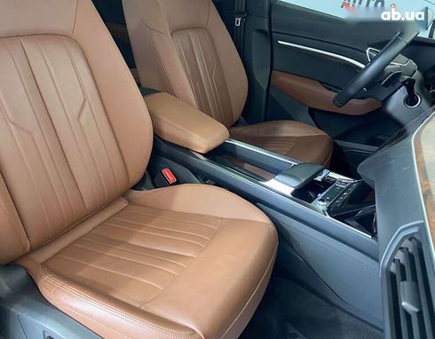 Audi E-Tron 2021 - фото 9