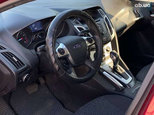 Ford Focus 2012 - фото 11