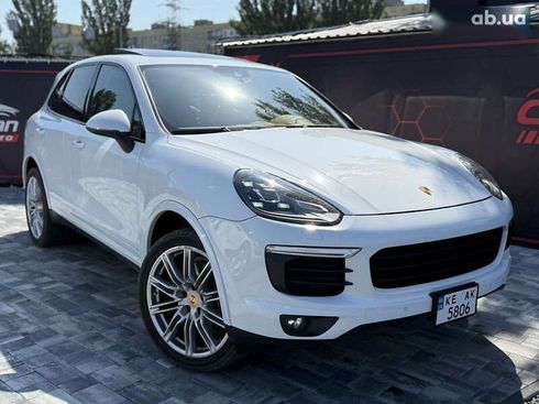 Porsche Cayenne 2016 - фото 8