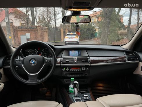 BMW X5 2010 коричневый - фото 17