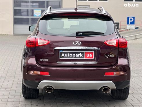 Infiniti QX50 2016 красный - фото 13