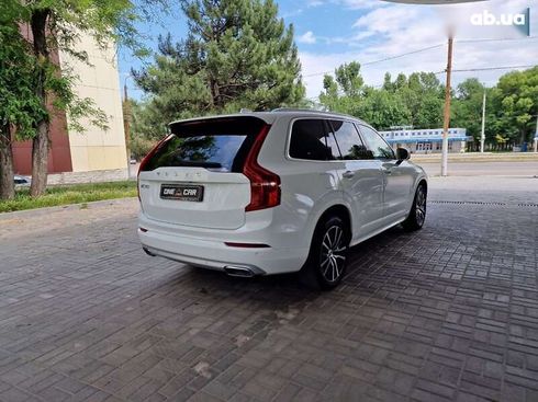 Volvo XC90 2019 - фото 6