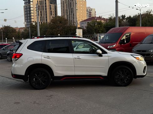 Subaru Forester 2020 белый - фото 8