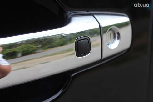 Lexus LX 2010 - фото 23