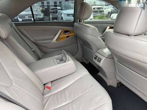 Toyota Camry 2007 - фото 29