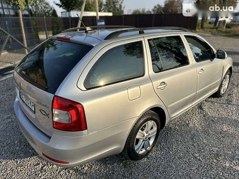 Skoda Octavia 2011 - фото 19