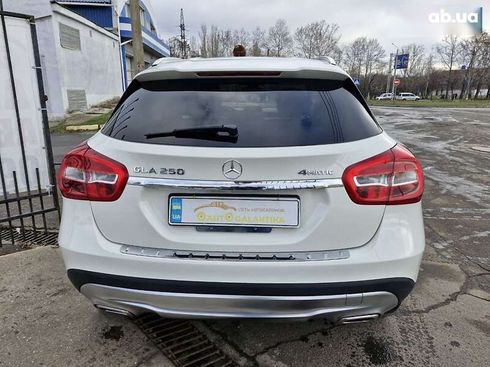 Mercedes-Benz GLA-Класс 2016 - фото 6