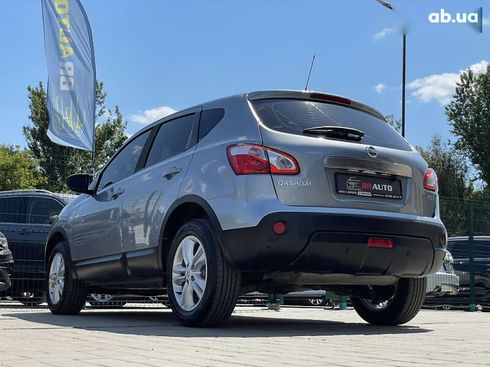 Nissan Qashqai 2011 - фото 21