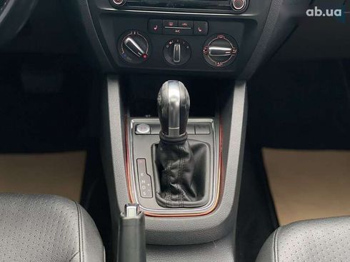Volkswagen Jetta 2016 - фото 15