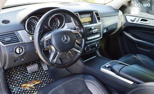 Mercedes-Benz M-Класс 2012 - фото 16
