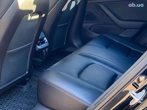 Tesla Model 3 2019 - фото 14