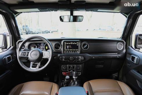 Jeep Wrangler 2023 - фото 12