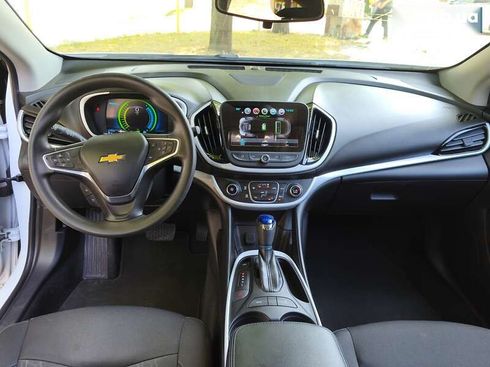 Chevrolet Volt 2018 - фото 12