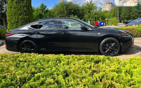 Lexus ES 2022 - фото 8