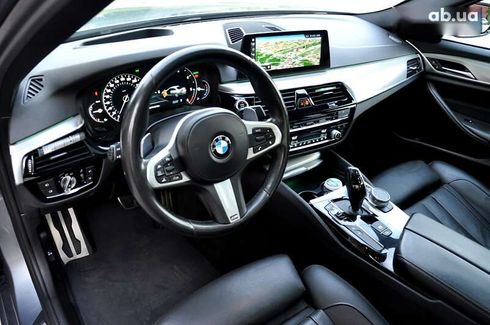 BMW 5 серия 2018 - фото 23