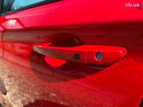 Hyundai Kona 2021 - фото 28