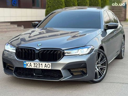 BMW 5 серия 2017 - фото 12