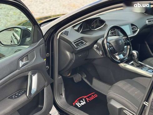 Peugeot 308 2016 - фото 13
