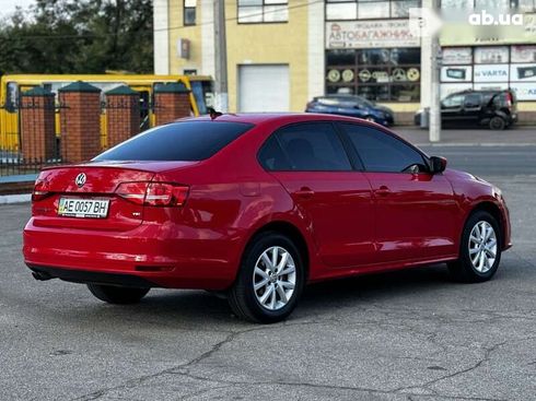 Volkswagen Jetta 2015 - фото 14